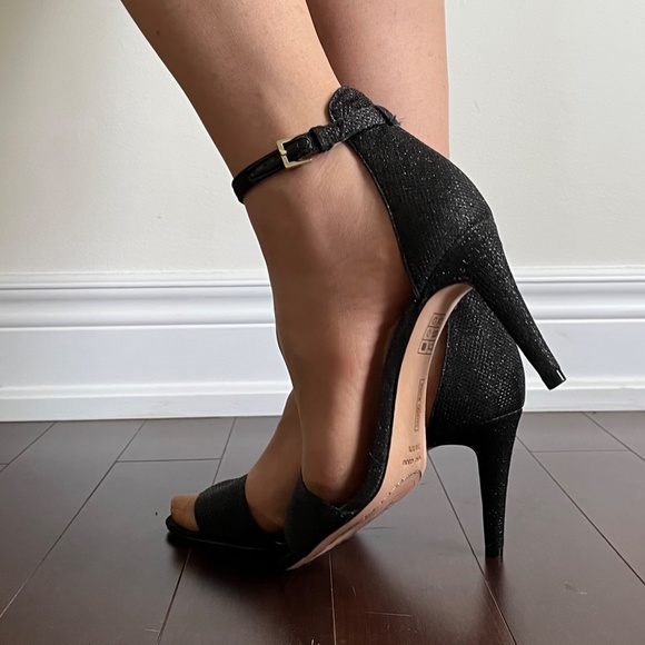 Vince Camuto sparkly black heels for sale - Picture 2 of 9